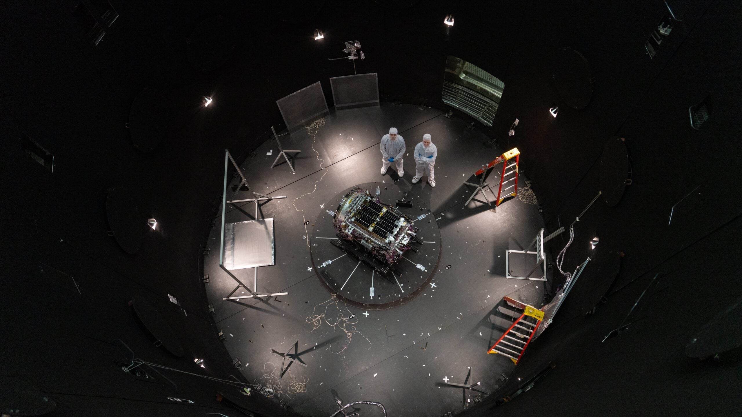 A $30 million rescue mission launched on 3 July to grab NASA’s ageing Swift telescope and lift it into a safer orbit. When its LINK spacecraft began spinning at nine degrees per second, engineers regained partial control—but not enough for a safe capture—leaving Swift conducting its final observations as atmospheric drag pulls it toward re-entry later this year.